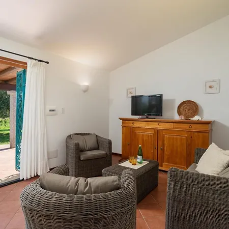 Apartment Su Cannonariu Orosei